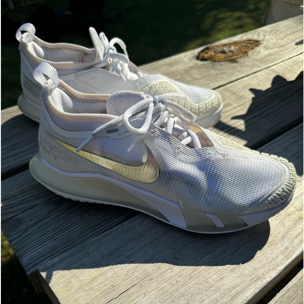 Nike Viper Tennis/pickleball court shoes